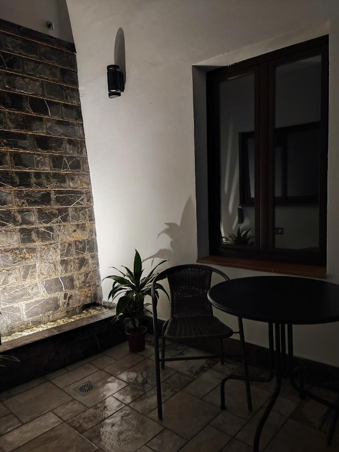 Apartamento La Medina Baja Setenil De Las Bodegas Exterior foto